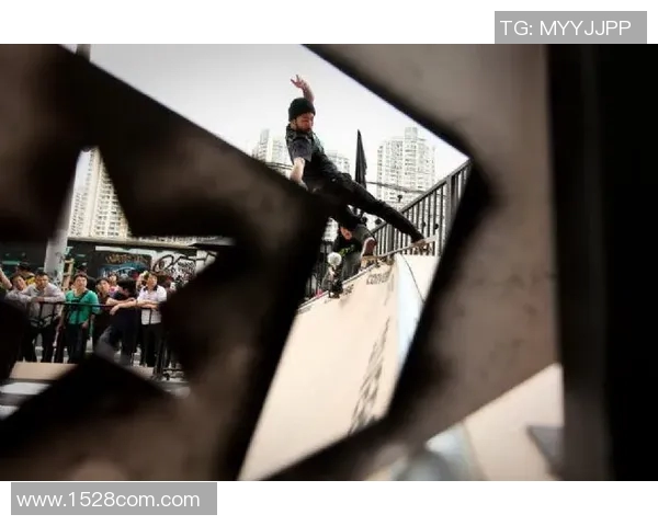 重庆街舞队在世界滑板锦标赛中的精彩表现与力量解析